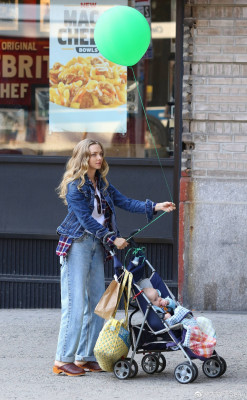 Amanda Seyfried pic #1184215