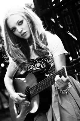 Amanda Seyfried pic #641443