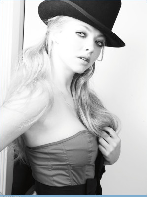 Amanda Seyfried pic #113040