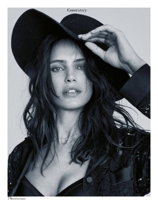 Amanda Wellsh pic #1101380