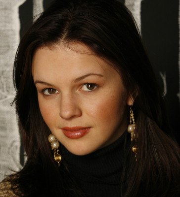 photo 4 in Amber Tamblyn gallery [id290327] 2010-09-27 00:00:00