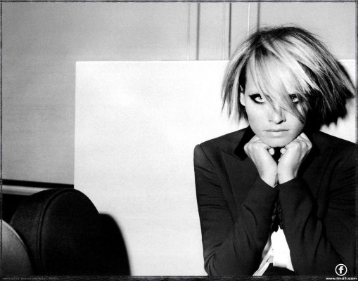 Amber Valletta pic #146497