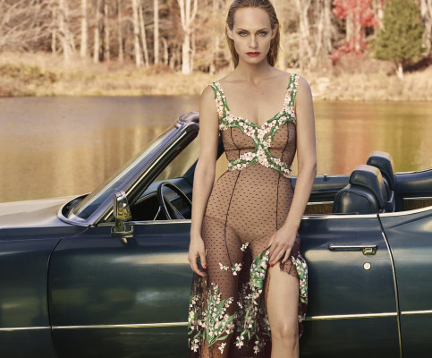 Amber Valletta pic #995670