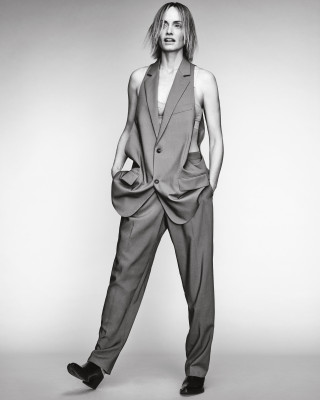 Amber Valletta pic #1324026