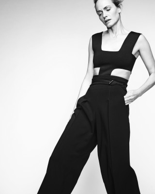 Amber Valletta pic #1324024