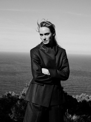 Amber Valletta pic #1361919