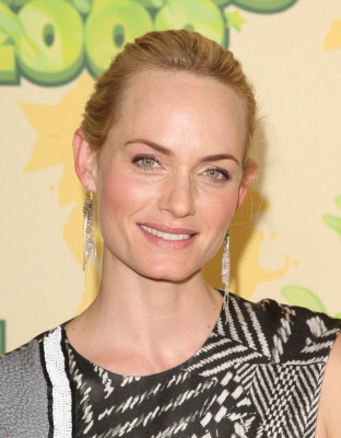 Amber Valletta pic #164447