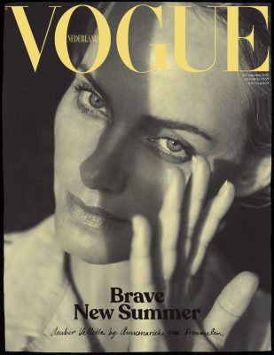Amber Valletta pic #1219127