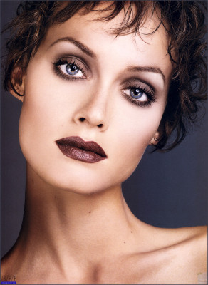 Amber Valletta pic #181611