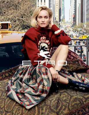 Amber Valletta pic #1183906