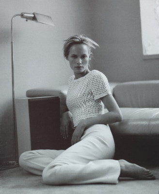Amber Valletta pic #1351839