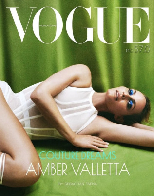 Amber Valletta pic #1357057