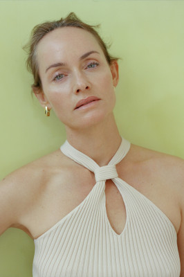 Amber Valletta pic #1331803