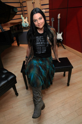 photo 4 in Amy Lee gallery [id664402] 2014-01-27 00:00:00
