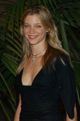Amy Smart pic #9417