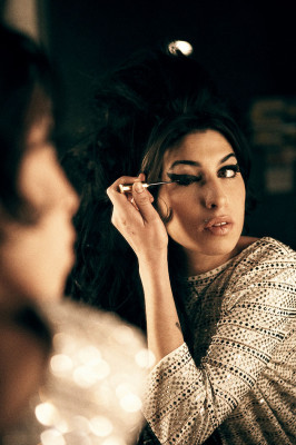 Amy Winehouse pic #360345