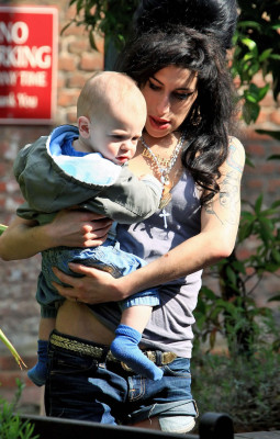 Amy Winehouse pic #106270