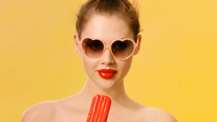 photo 4 in Anais Pouliot gallery [id819944] 2015-12-15 00:00:00