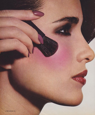 Andie Macdowell pic #1377684