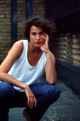 Andie Macdowell pic #1313420