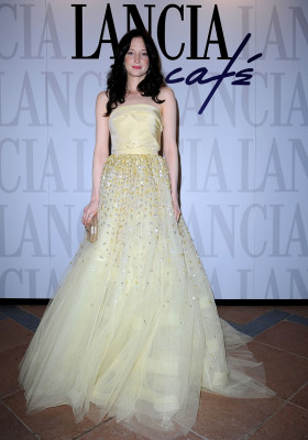 Andrea Riseborough pic #554951
