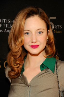 Andrea Riseborough pic #603535