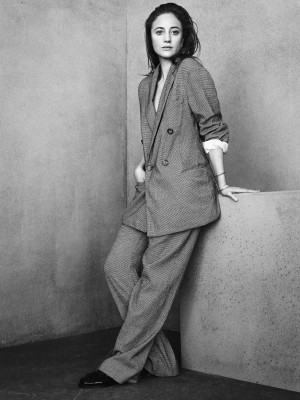 Andrea Riseborough pic #592029