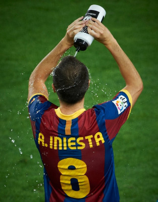photo 7 in Andres Iniesta gallery [id610216] 2013-06-14 00:00:00