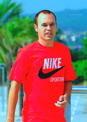 photo 3 in Andres Iniesta gallery [id610225] 2013-06-14 00:00:00