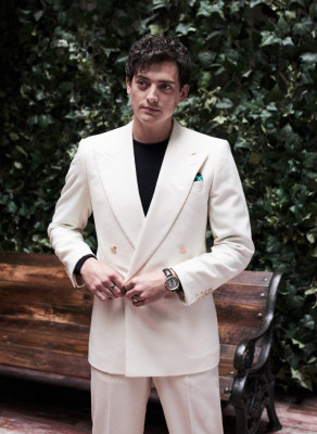 photo 3 in Aneurin Barnard gallery [id1300821] 2022-04-25 00:00:00