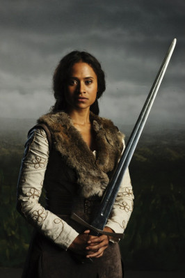 Angel Coulby pic #666195