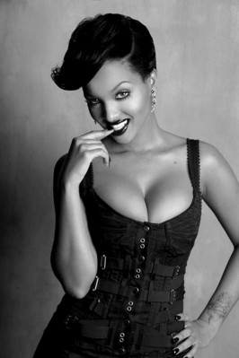Angel Lola Love pic #120469