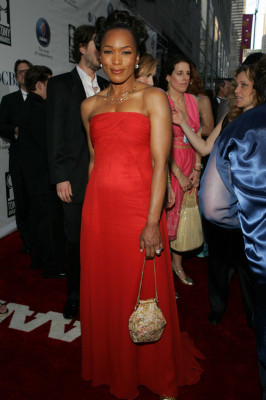 photo 24 in Angela Bassett gallery [id306410] 2010-11-19 00:00:00