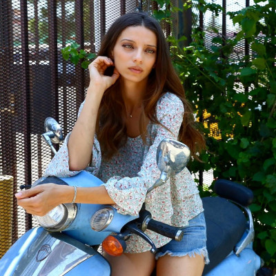 Angela Sarafyan pic #951032