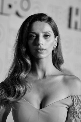 Angela Sarafyan pic #964264