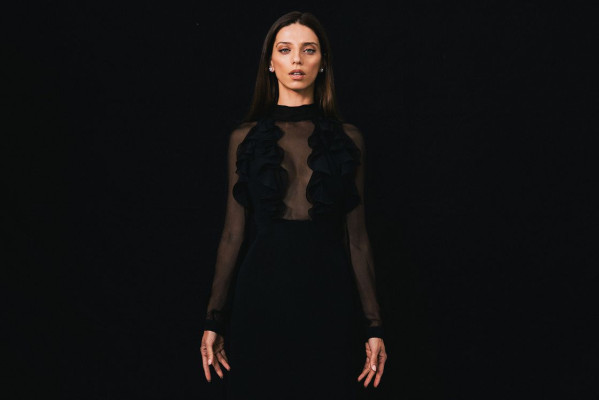 Angela Sarafyan pic #1046829