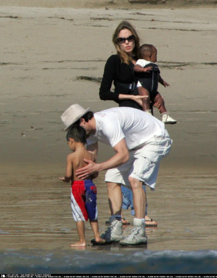 photo 21 in Angelina Jolie gallery [id36311] -0001-11-30 00:00:00