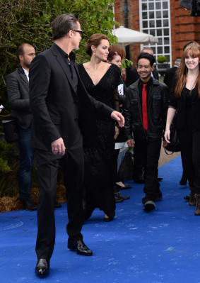 Angelina Jolie pic #698264