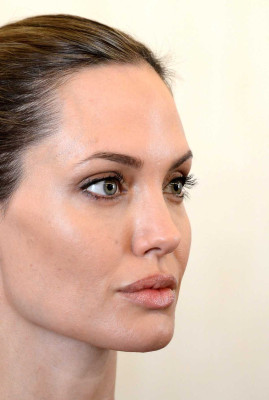 Angelina Jolie pic #533665