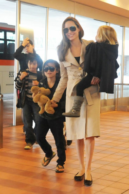 Angelina Jolie pic #418947
