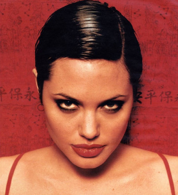Angelina Jolie pic #213738