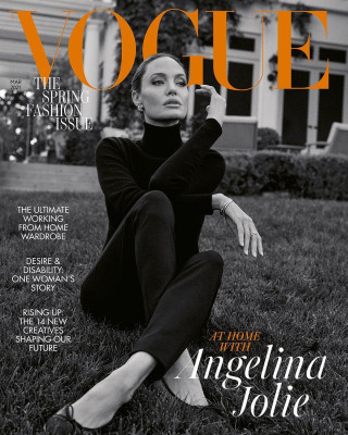 Angelina Jolie pic #1247876