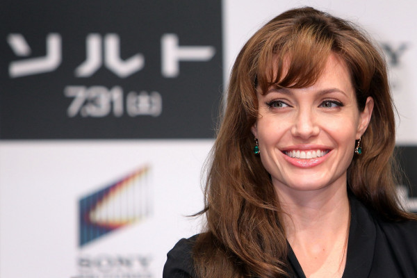 Angelina Jolie pic #414913