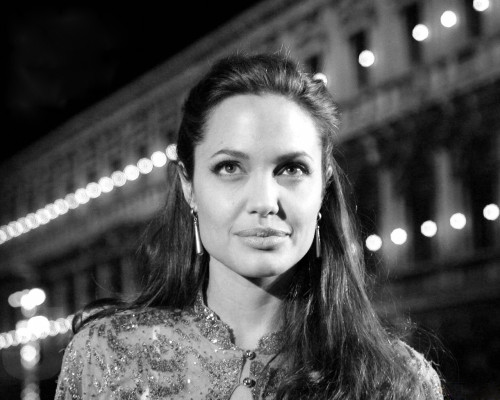 Angelina Jolie pic #455990