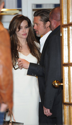 Angelina Jolie pic #378999