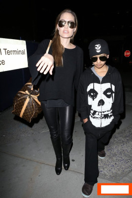 Angelina Jolie pic #603146