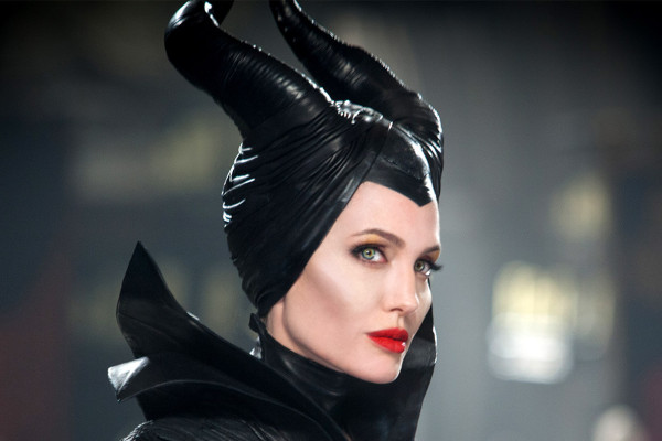 Angelina Jolie pic #684832