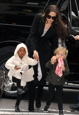 Angelina Jolie pic #464744