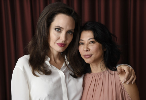 Angelina Jolie pic #965198