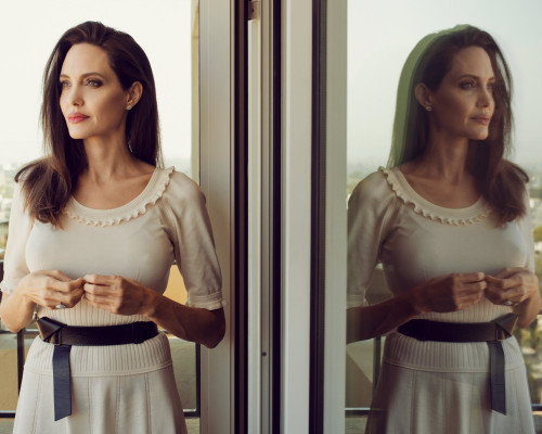 Angelina Jolie pic #970403